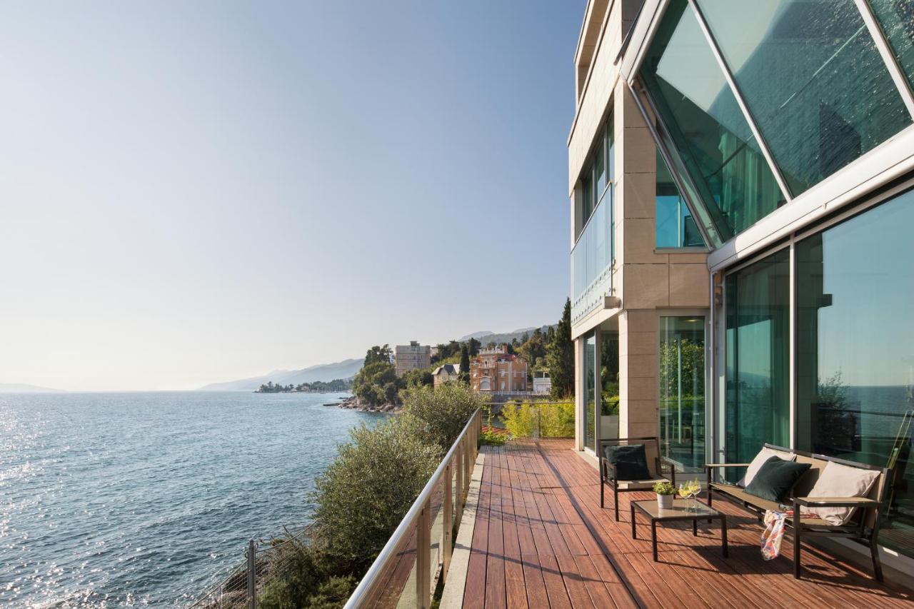 Villa Arentz Residence - Front Sea Apartments Opatija Exterior foto